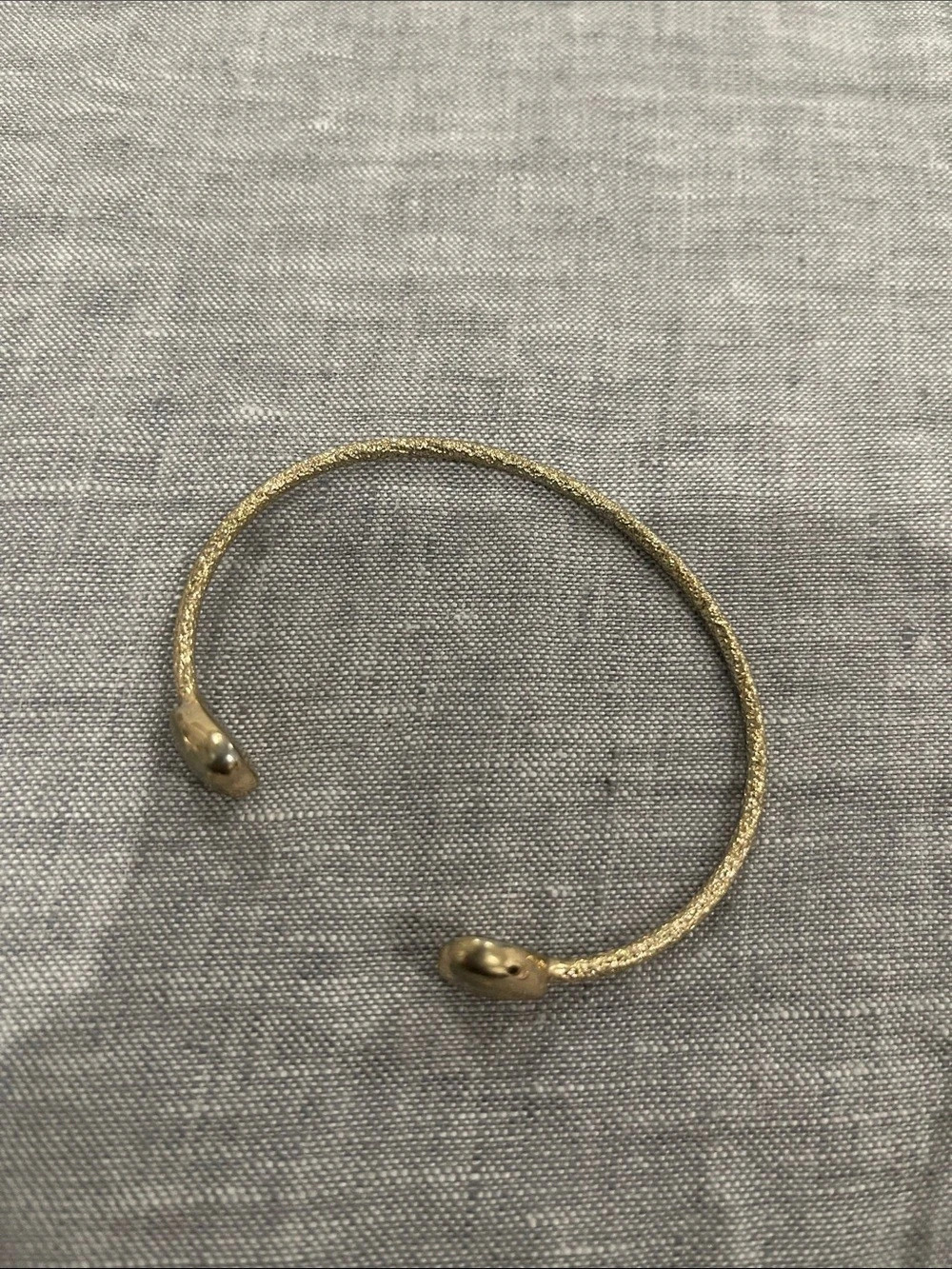 Mixed-Tone Bracelet Set - Picture 4 of 6